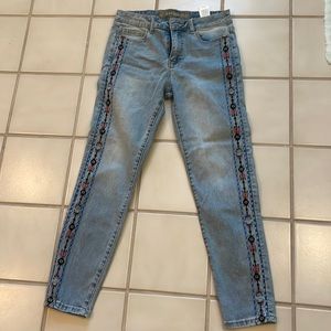 Desigual embroider jeans